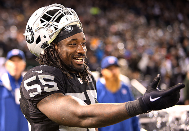 Sio Moore traded by Raiders to Colts for draft pick