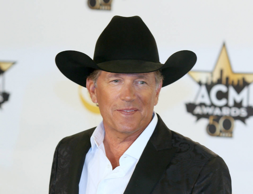 George Strait drops new album, will play Las Vegas in 2016