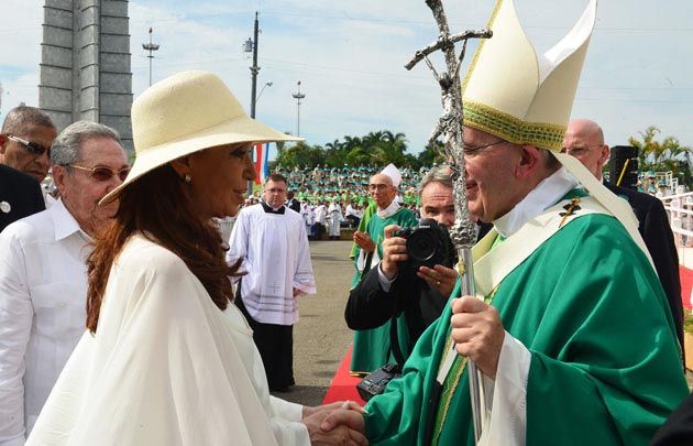 This time the seventh was mostly a protocol meeting but Cristina Fernandez takes every opportunity possible to join the Argentine born Pope