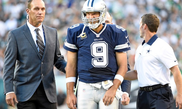 Tony Romo Breaks Left Clavicle As The Dallas Cowboys Win