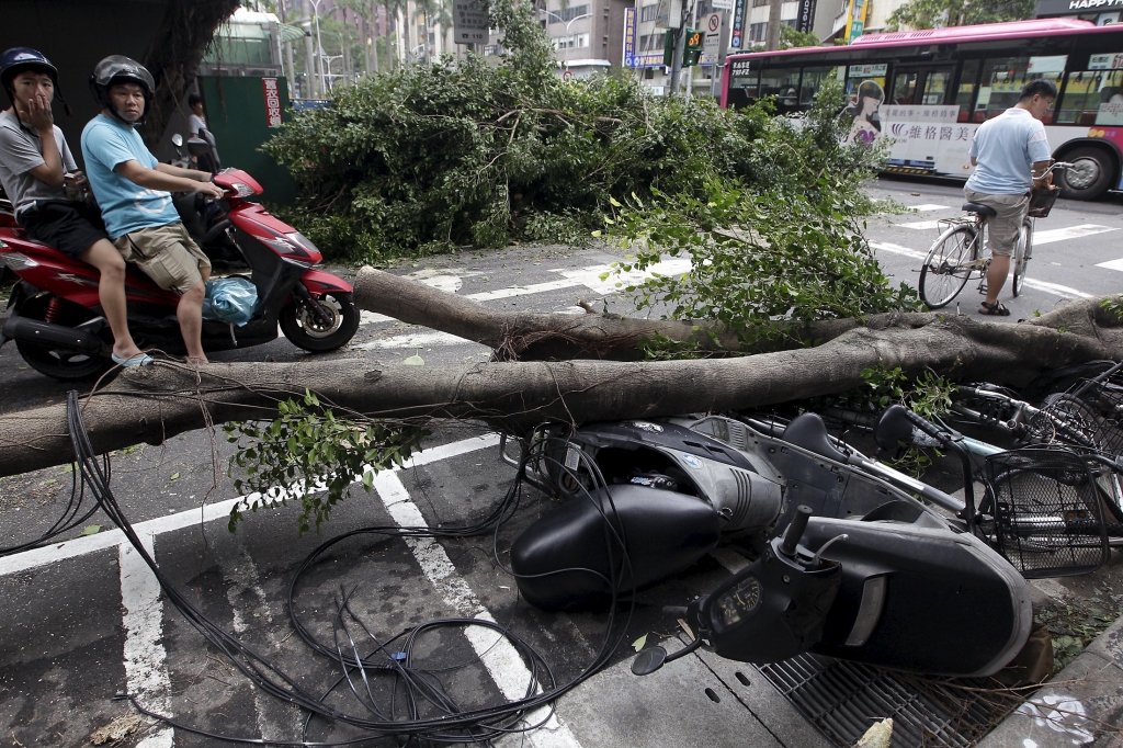 Central Weather Bureau issues advice for storms