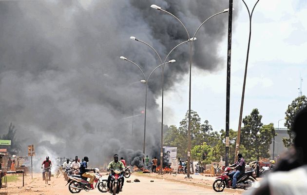 WATCH: Coup Feared in Burkina Faso as Military Dissolves Transitional Government