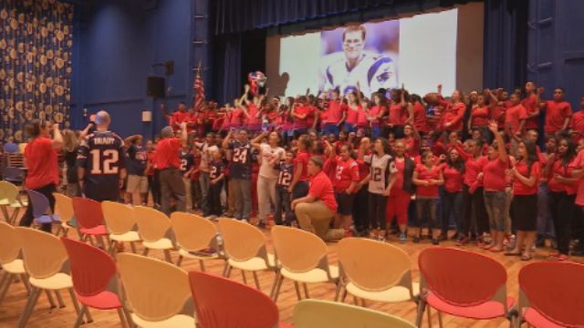 Massachusetts Middle School Temporarily Renames Itself After Tom Brady