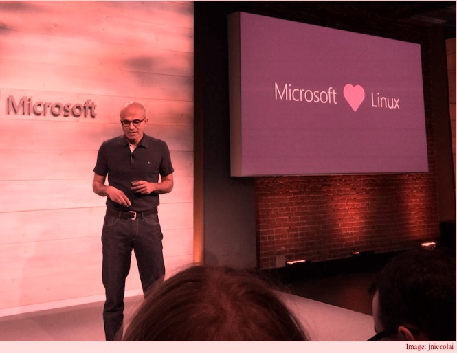 Microsoft lifts the lid on Linux-based Azure Cloud Switch platform