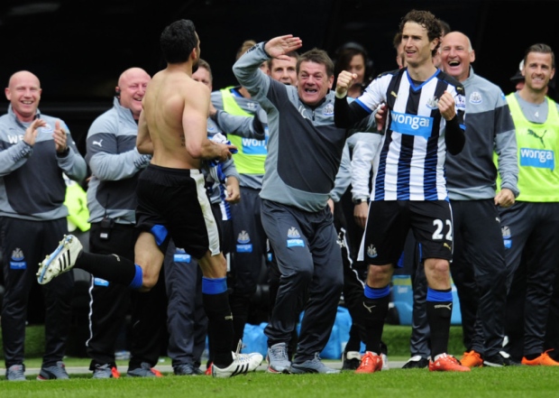 Jonas Gutierrez John Carver and Daryl Janmaat