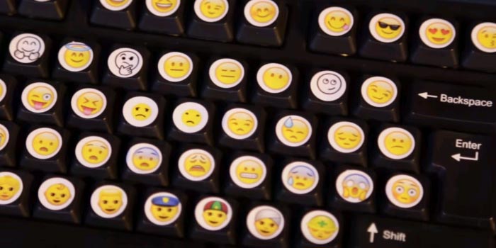 Watch: An insane emoji keyboard with over 1000 keys