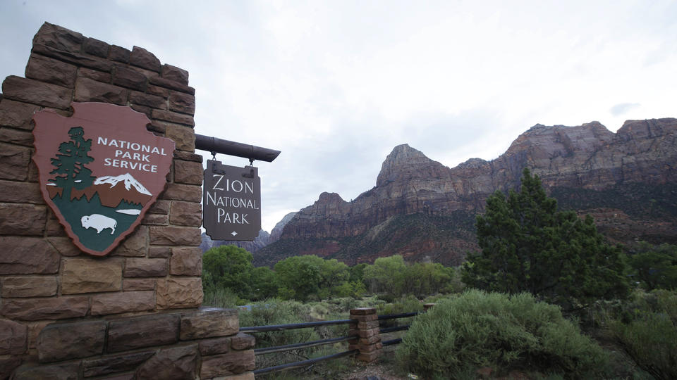 Flash Flood Kills 8 in Utah