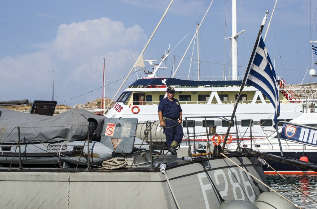 Greek coast guard searching for 26 missing migrants, refugees off coast of Lesbos