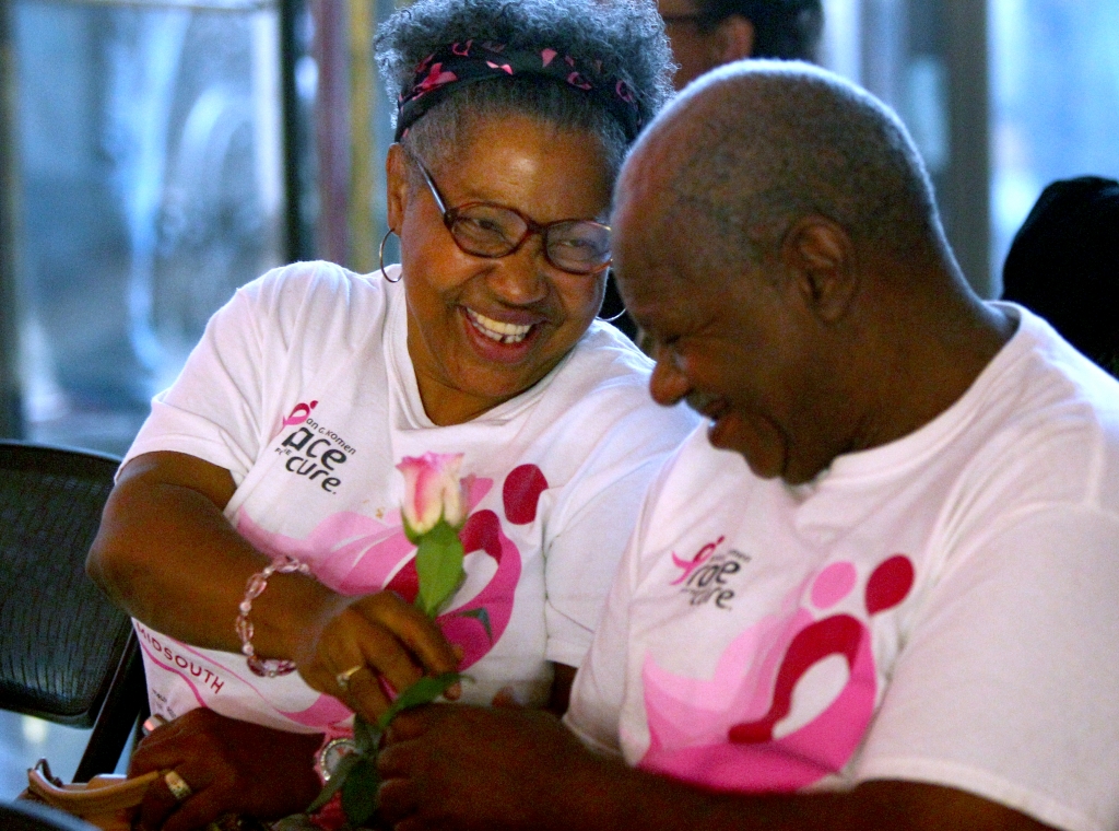 Ivy Tech Students, Faculty Gather To Raise Breast Cancer Awareness