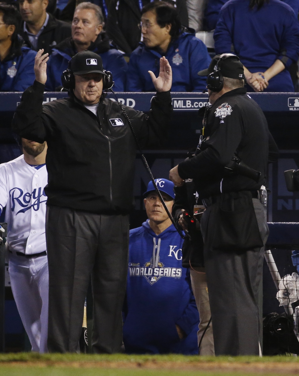 The Latest: Chiefs coach Andy Reid rooting for Royals