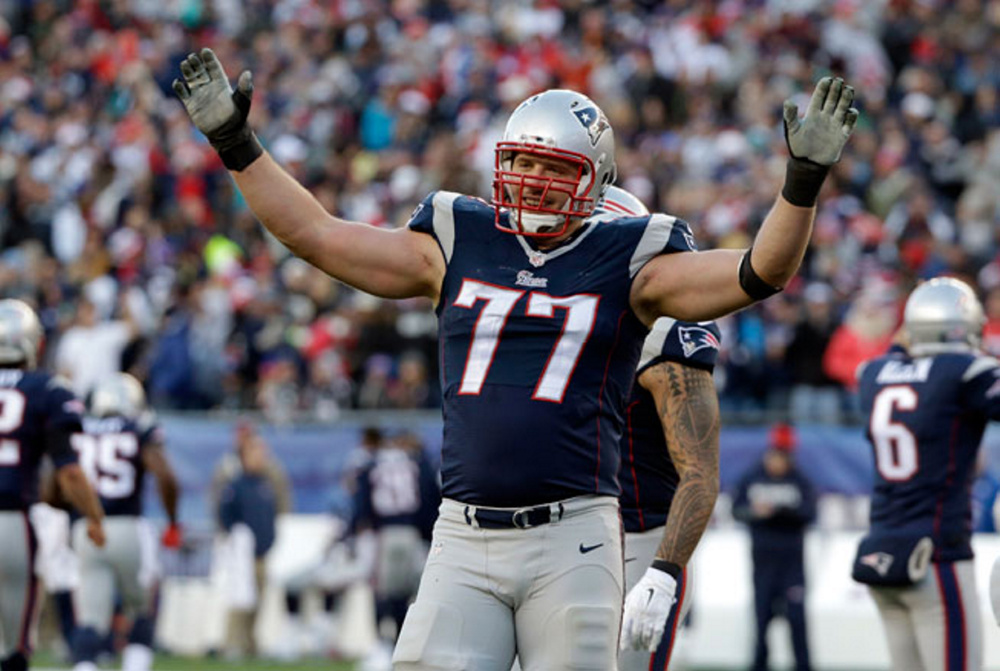 Reports: Patriots left tackle Nate Solder (torn biceps) out for season