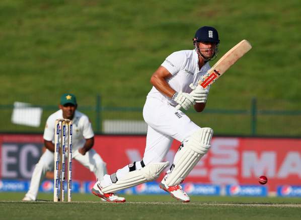 Alastair Cook completed his 28th Test ton