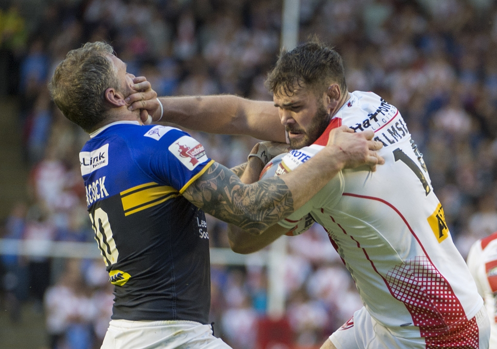 Alex Walmsley hands off Jamie Peacock