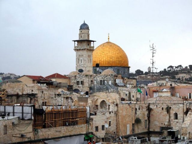 A general view shows Jerusalem's Old City's Al Aqsa mosque compound with the Dome of the Rock Islam's holiest site