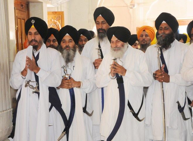 Sikh leaders back Panj Pyaras' demand for removal of Jathedars