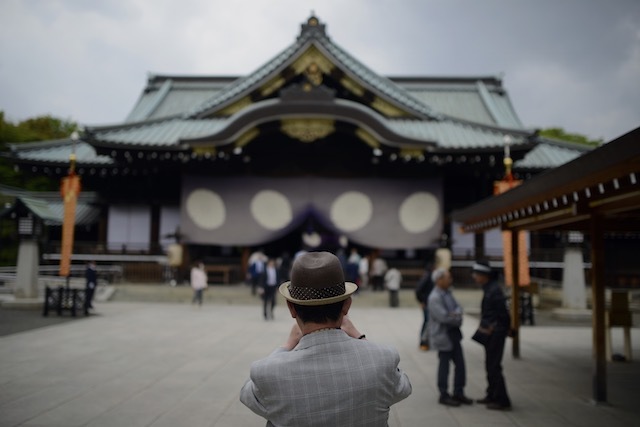 Japan PM Abe Sends Ritual Offering to Yasukuni Shrine