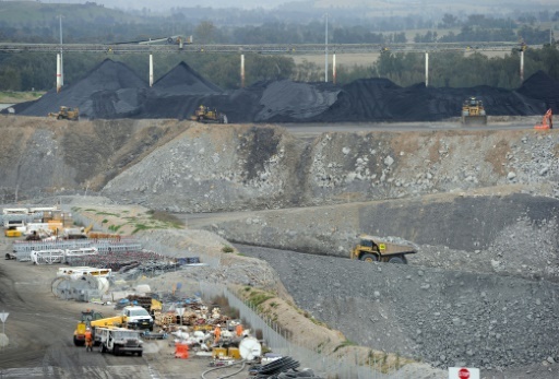 Australia rejects moratorium on new coal mines