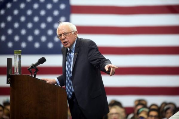 Democratic presidential candidate Sen. Bernie Sanders I-Vt. speaks