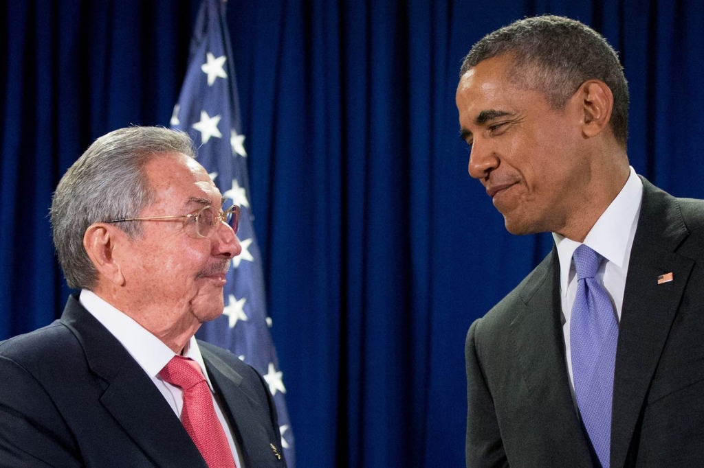 Image Barack Obama Raul Castro