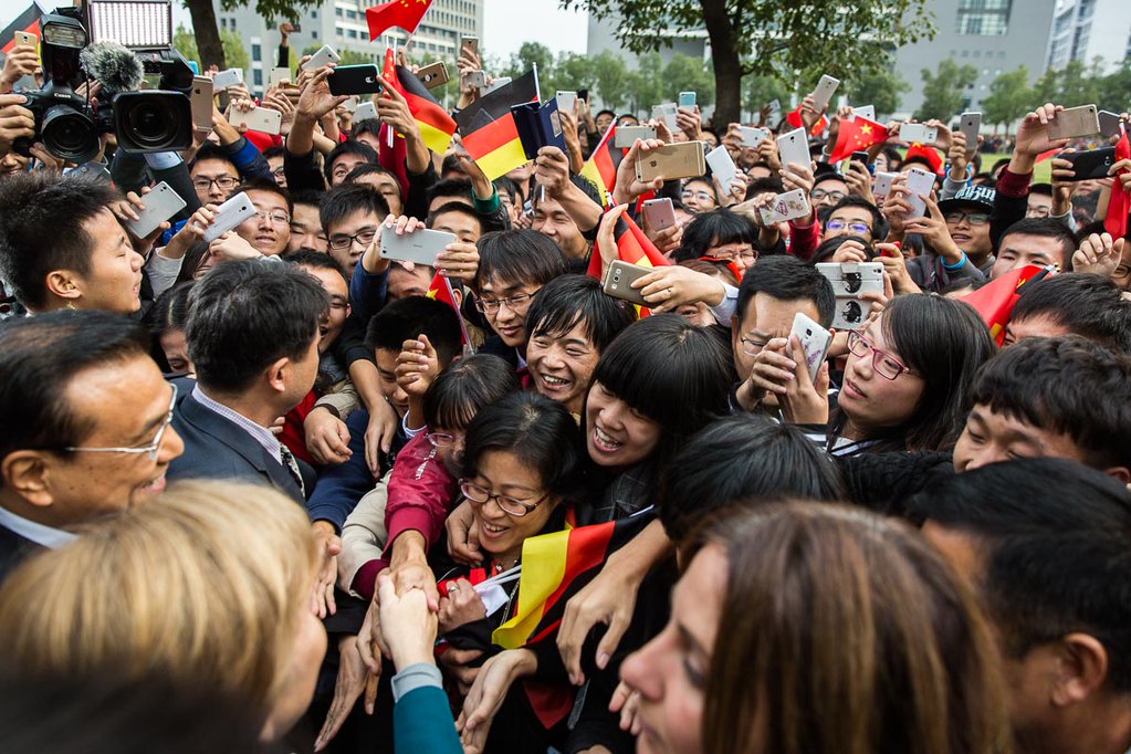 Chinese Premier Li Keqiang and German Chancellor Angela Merkel in Hefei University China on 30 October 2015