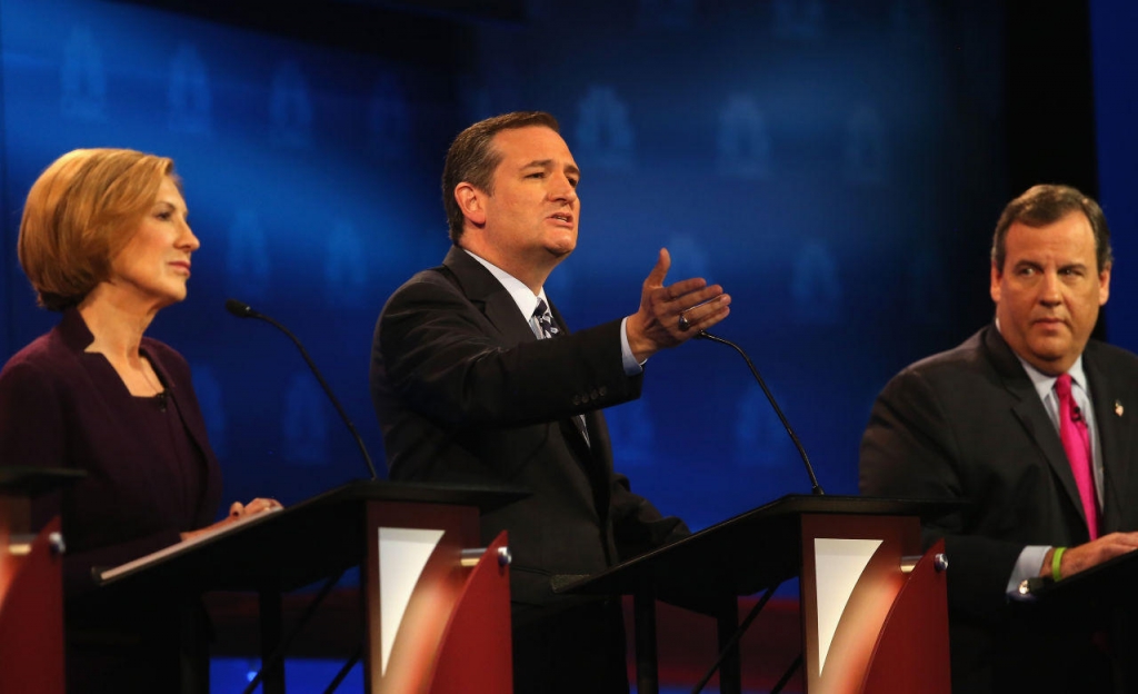 Presidential candidate Sen. Ted Cruz  speaks while New Jersey Gov Chris Christie and Carly Fiorina look on during the third Republican Presidential Debate