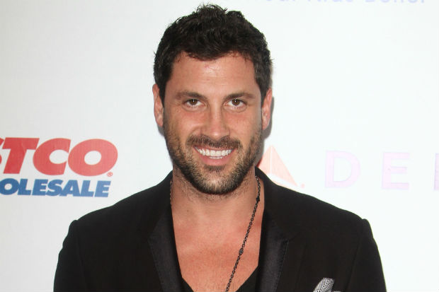 Maksim Chmerkovskiy Says He Never Dated Jennifer Lopez