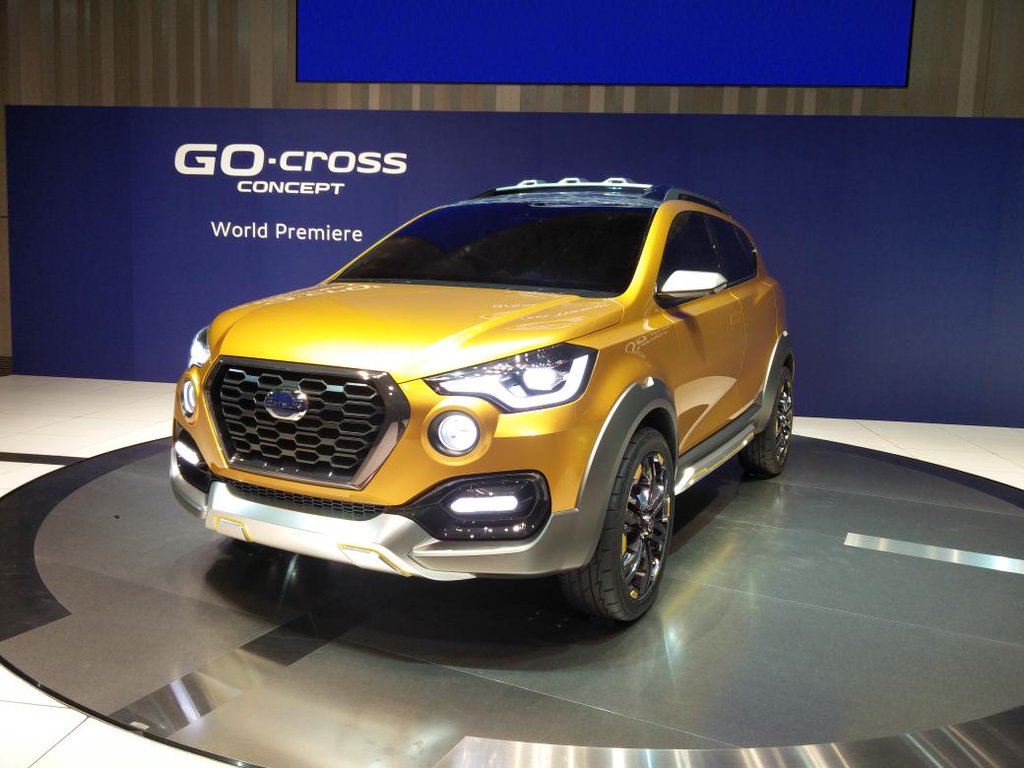 Datsun GO-Cross Concept front quarter unveiled