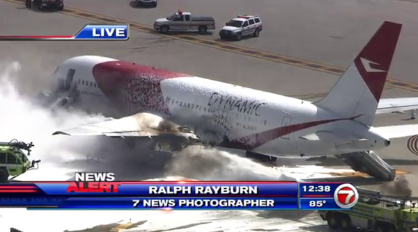 Florida plane fire: Smoke pours from aircraft at Fort Lauderdale Airport