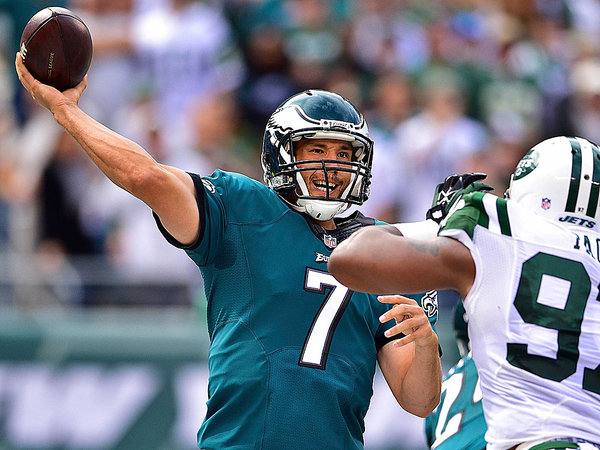 Eagles quarterback Sam Bradford