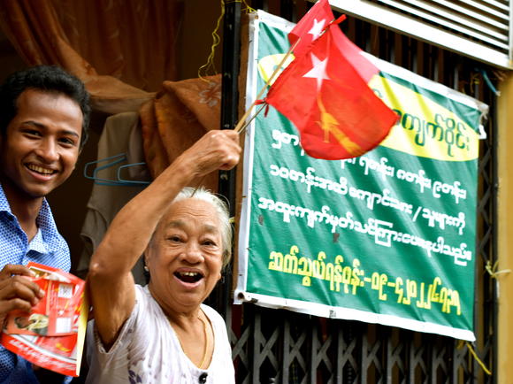 Social media, Internet use soars in Myanmar as historic election nears