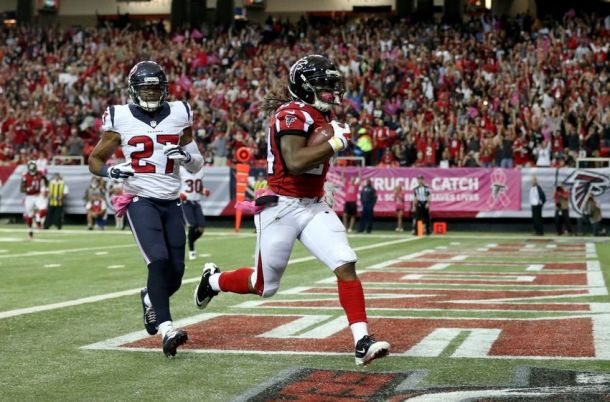 Devonta Freeman Wins VAVEL USA's Offensive Player Of The Week For Week Four