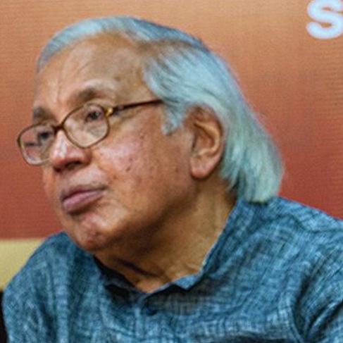 After Nayantara Sahgal eminent poet Ashok Vajpeyi returns Sahitya Akademi Award