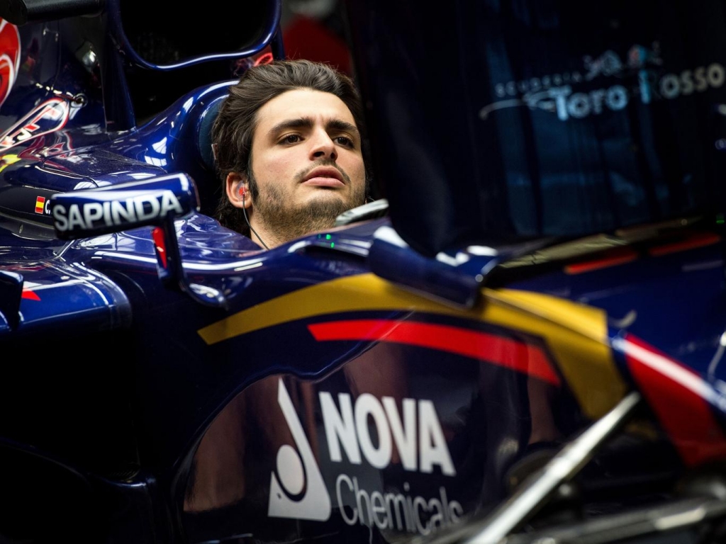 F1 practice halted in Sochi after Carlos Sainz suffered a high-speed crash