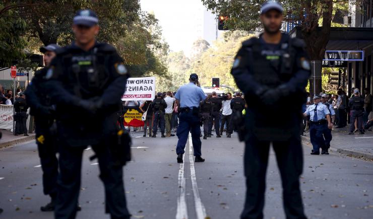 Police continue the hunt for Australia's most wanted men - Gino and Mark Stocco