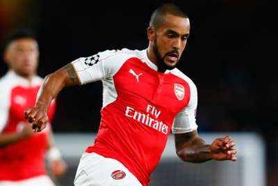 Olivier Giroud welcomes competition with Theo Walcott for Arsenal place