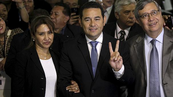 Guatemalan Presidential Election Pits Former First Lady Against TV Comedian