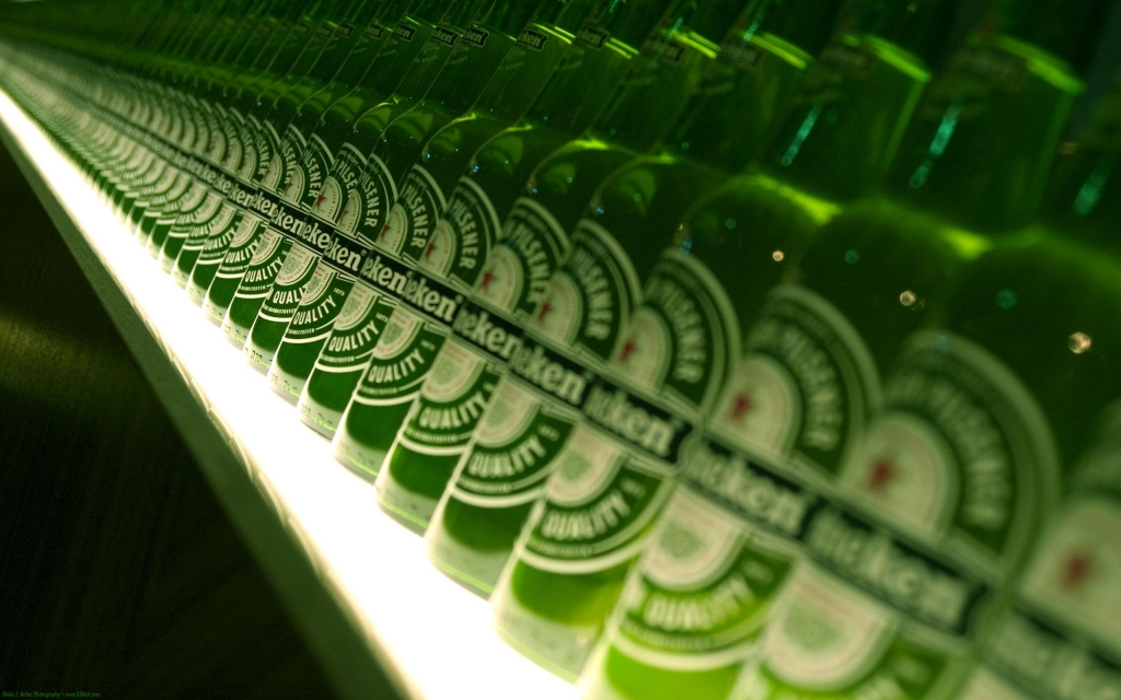 THE NETHERLANDS: Heineken Tops Estimates With Q3 Growth