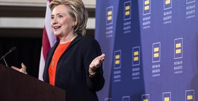 Hillary Clinton pitches new gun controls following Oregon shooting