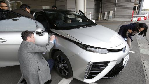 New Honda Fuel Cell Car Spawns Next-Gen Plug-in, Conventional Hybrids