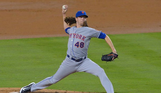 Los Angeles CA USA New York Mets starting pitcher Jacob de Grom pitches the first inning against the Los Angeles Dodgers in game one of the NLDS at Dodger Stadium. Mandatory Credit Jayne Kamin-Oncea-USA TODAY Sports