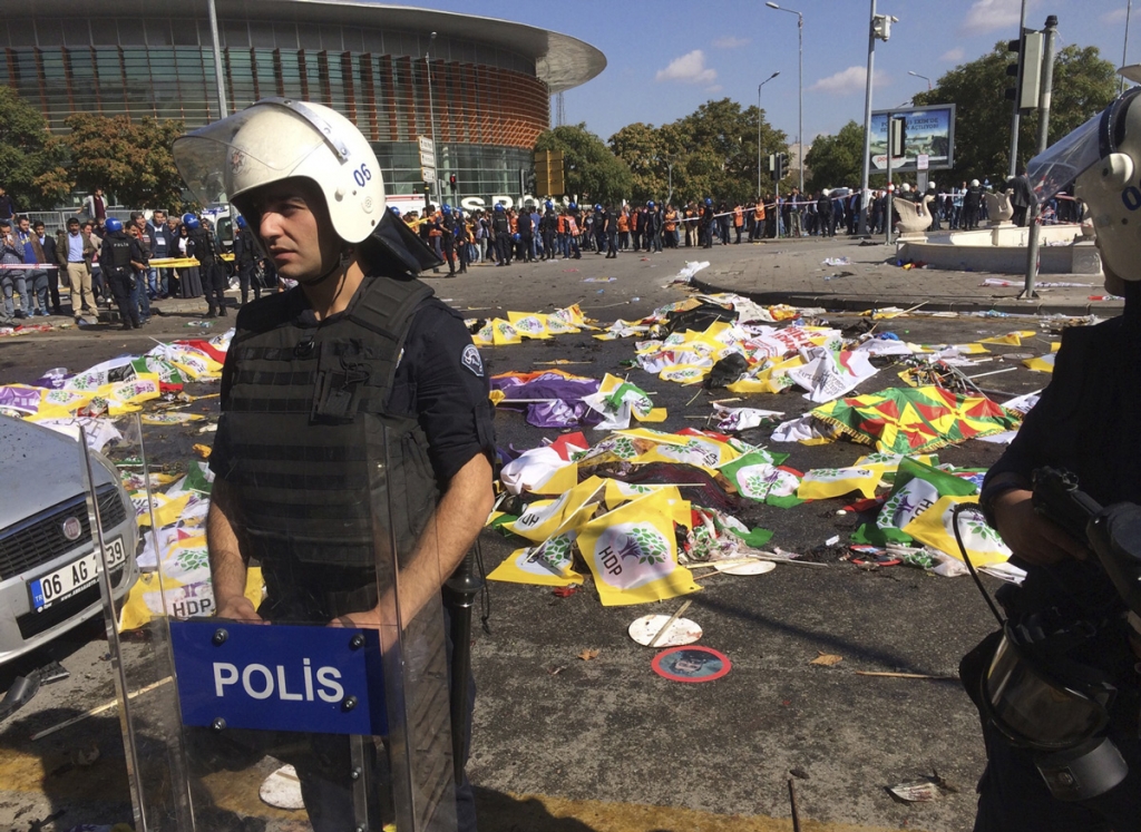 30 killed, 126 injured in Ankara bomb attacks