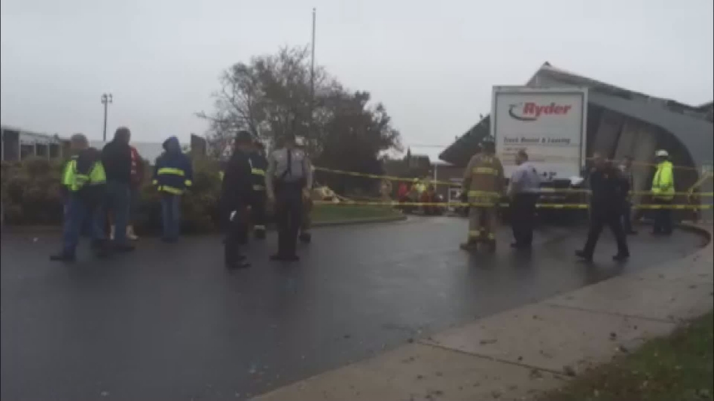 Iredell High School Canopy Collapses Onto Students