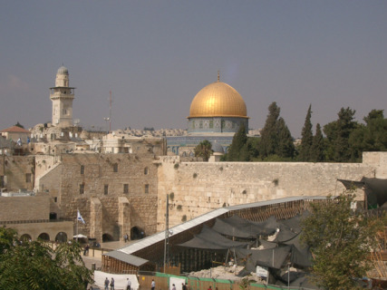 The Temple Mount – Haram al Sharif to Muslims – in Jerusalem is at the center of an intense debate over messianic religious Zionism in Israel. Religion News Service