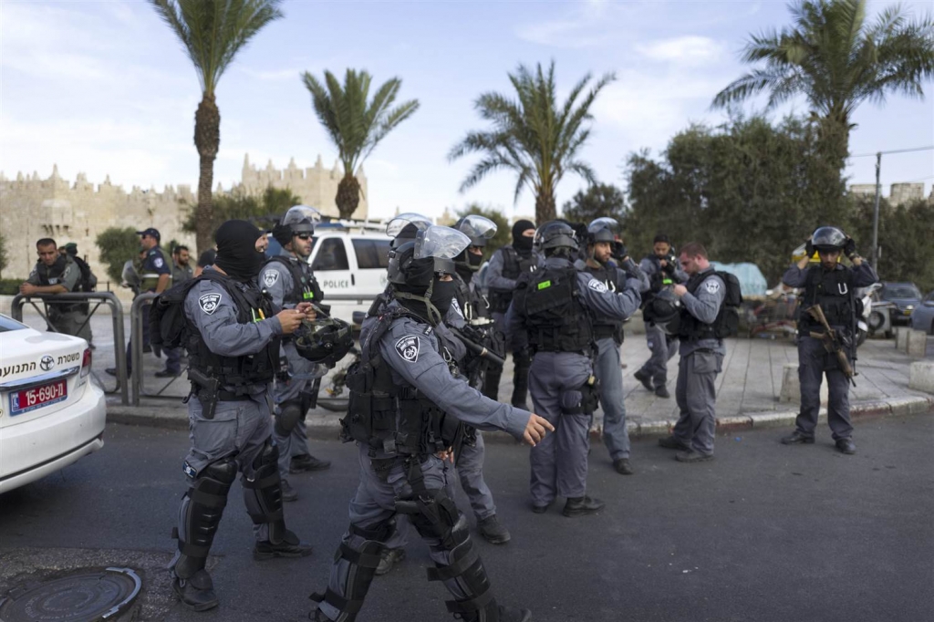 Image Second Palestinian knife attack on same day in Jerusalem