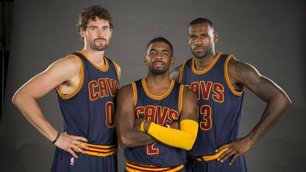 Kevin Love Kyrie Irving Le Bron James