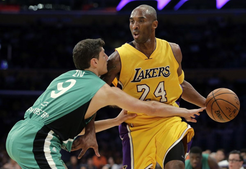 Lakers' Kobe Bryant not practicing on Thursday