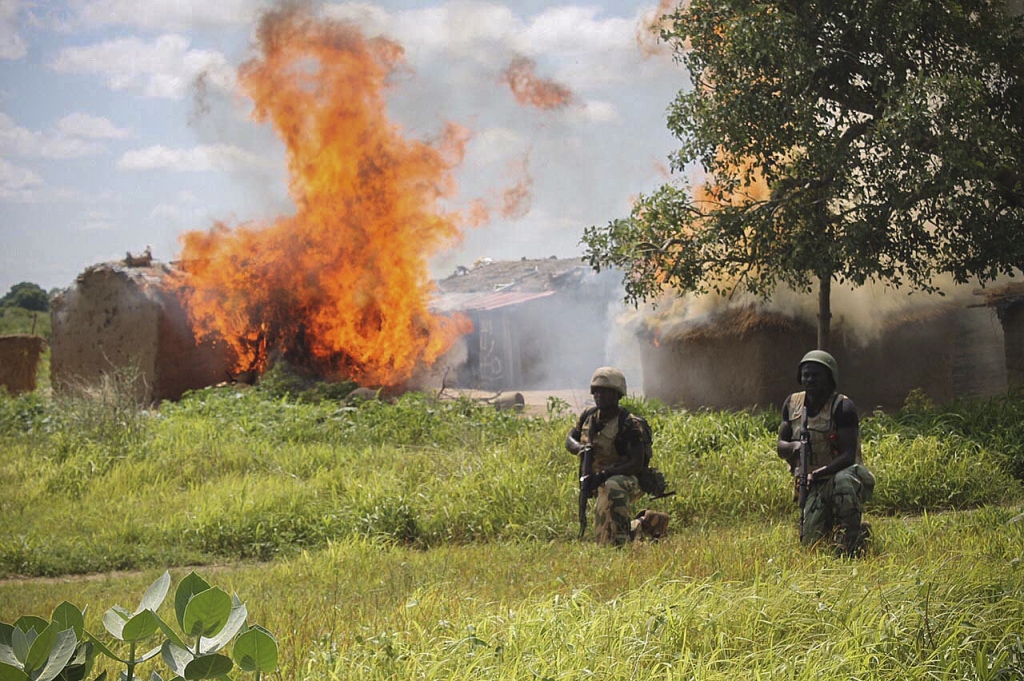 Boko Haram Video Claims to Show Nigerian Soldier Beheaded as Blasts Hit Near Lake Chad