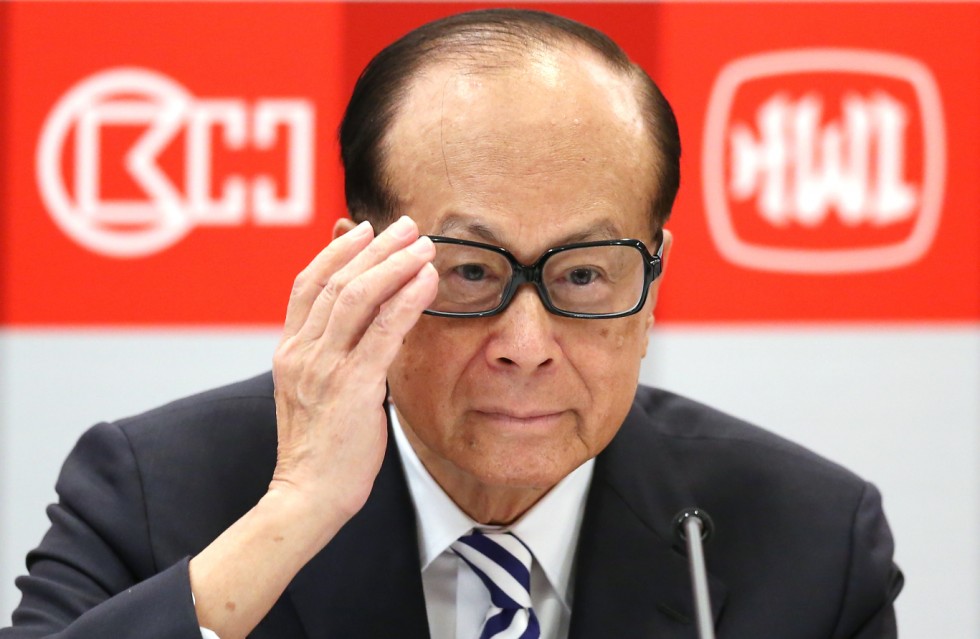 Li Ka-shing's recent business moves have put him under the spotlight by the Chinese media