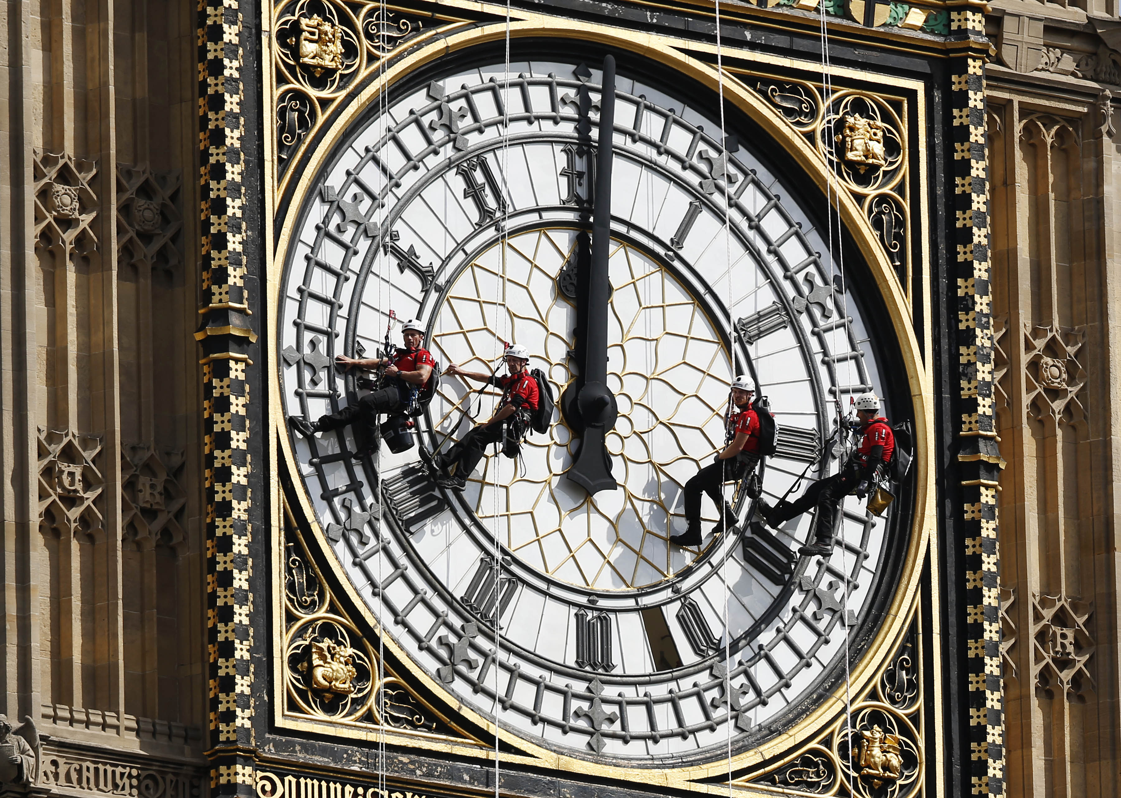 A race against time to save the 'bongs' of Big Ben