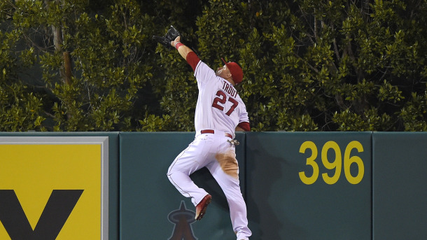 Mike Trout Angels outfielder Makes Possibly The Catch Of His Career- Watch